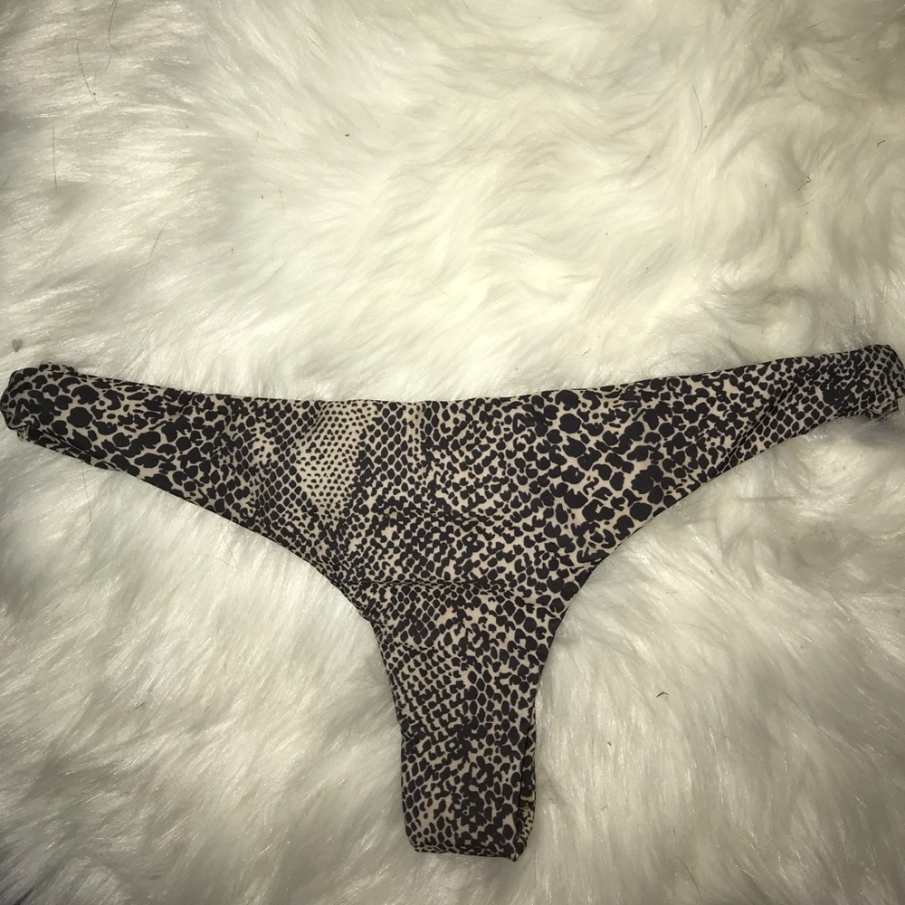 Acacia HO’OKIPA snake skin bottoms